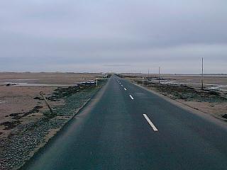 causeway1.jpg (19409 bytes)