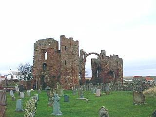 priory2.jpg (22877 bytes)